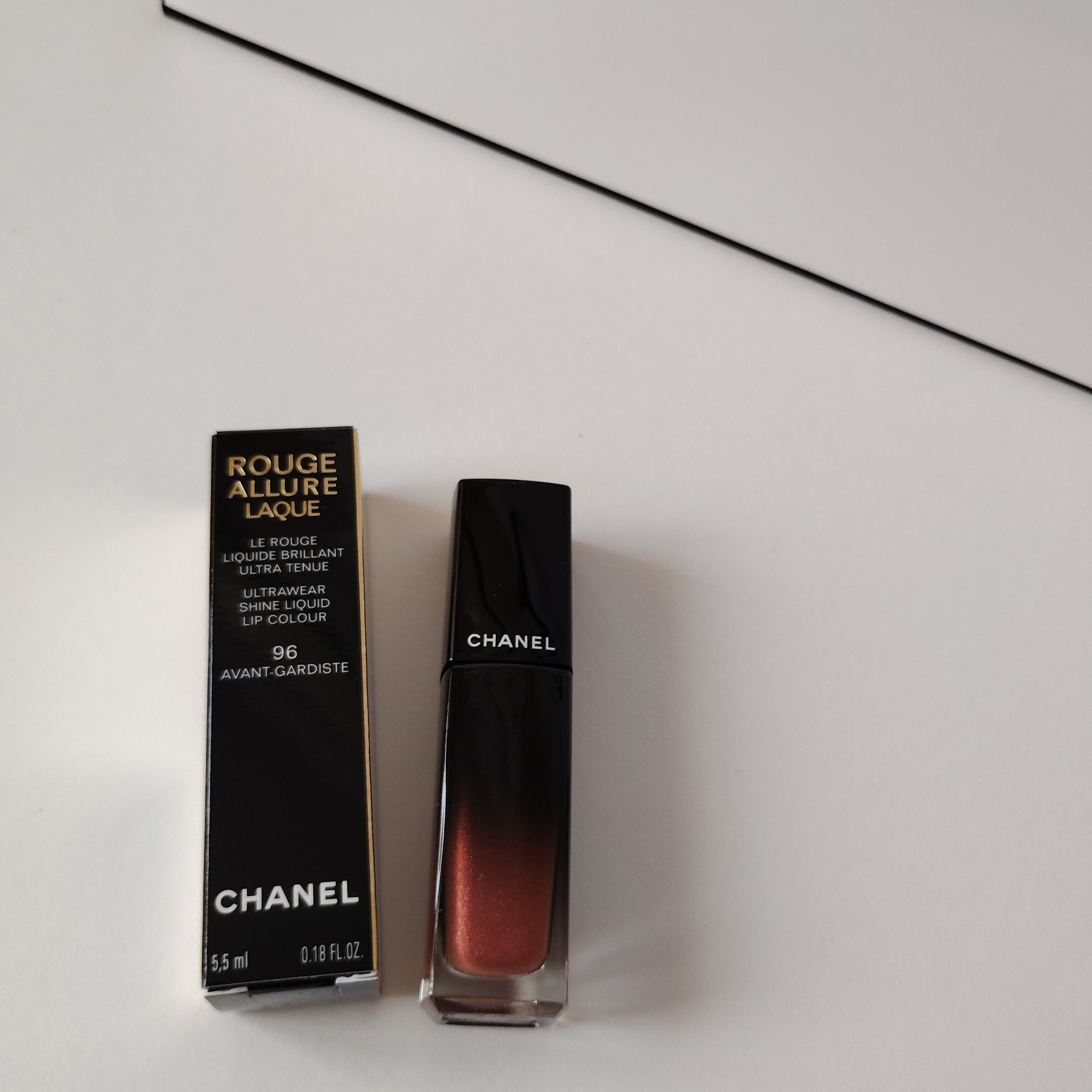ルージュ アリュール ラック 96 アヴァン ギャルディスト/CHANEL/口紅を使ったクチコミ（1枚目）