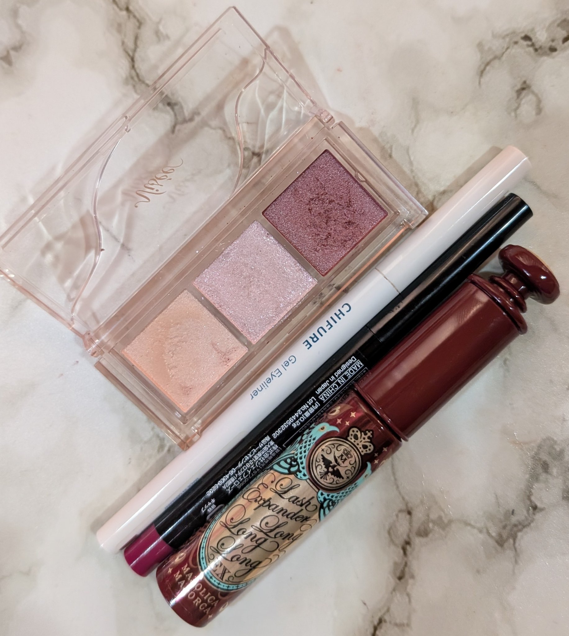 クレヨンタッチミー メタリックアイライナー/キャンドゥ/ペンシルアイライナーを使ったクチコミ（1枚目）