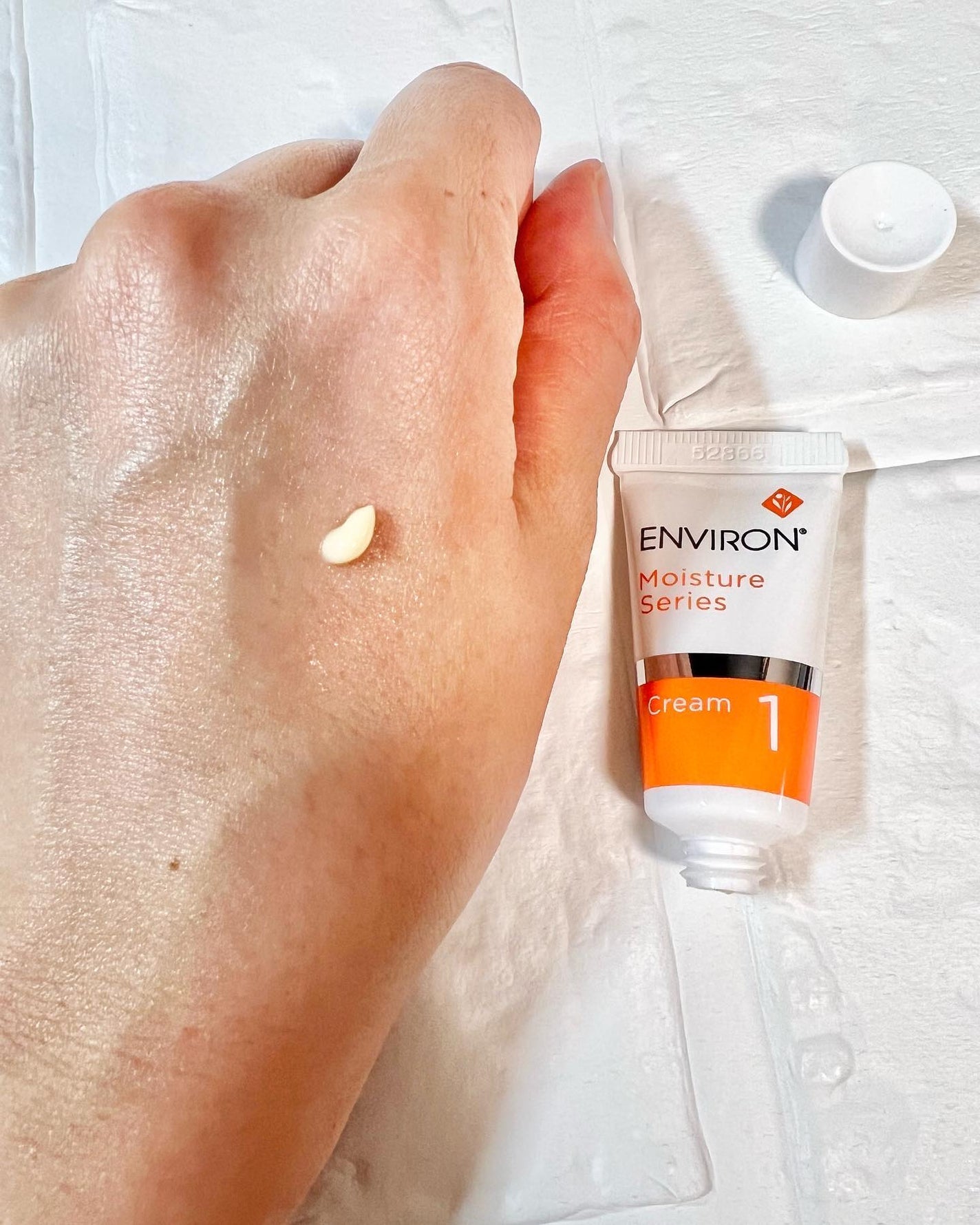 モイスチャージェル1/エンビロン/フェイスクリームを使ったクチコミ(4枚目)