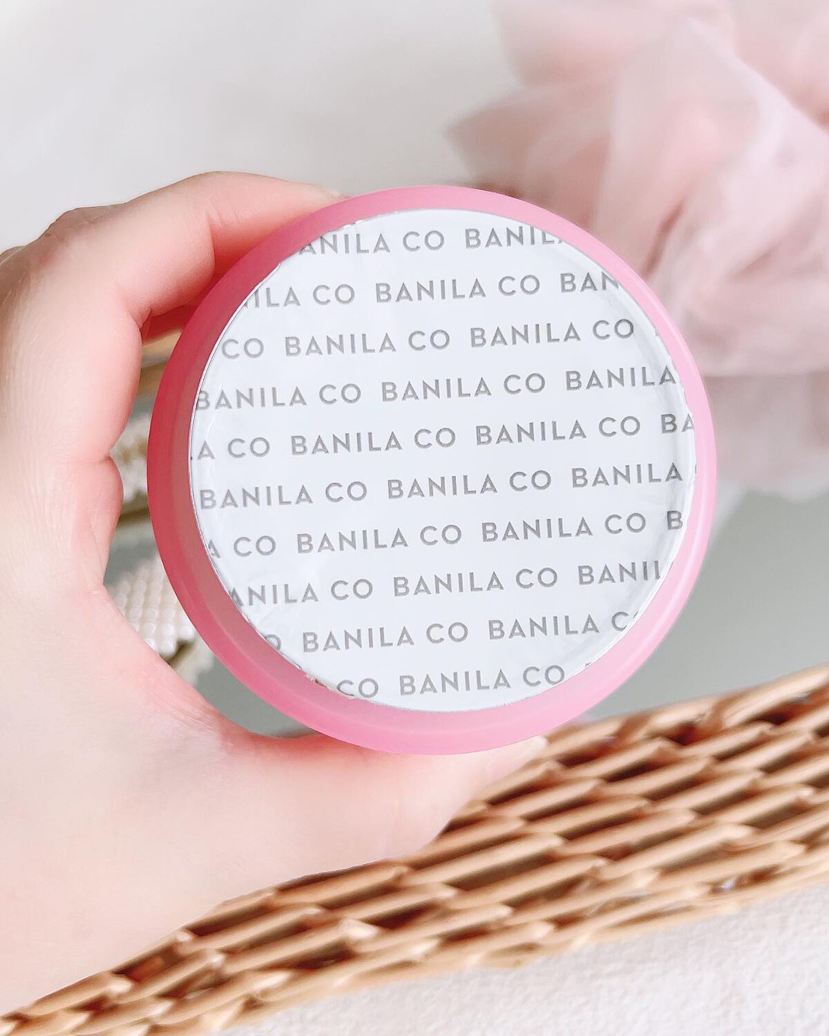 みちねえ フォロバ on LIPS 「・・グリッターメイクにも使いやすいのが嬉しいシャーベット状のバ..」(5枚目)