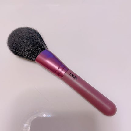 M・A・C #129 パウダー/ブラッシュ ブラシのクチコミ「セットの #129 パウダー/ブラッシュ ブラシ
チーク用 きちんと発色良くつく。
これは.....」(1枚目)