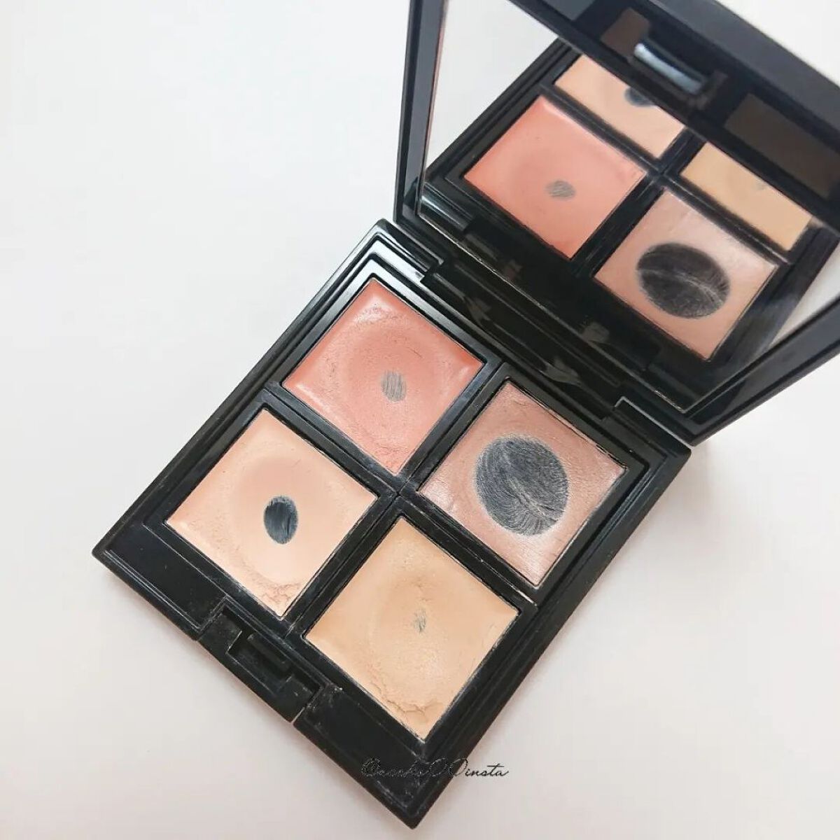 スキンリフレクト　フレッシュ コンシーラー 001 Ivory/ADDICTION/パレットコンシーラーを使ったクチコミ（1枚目）