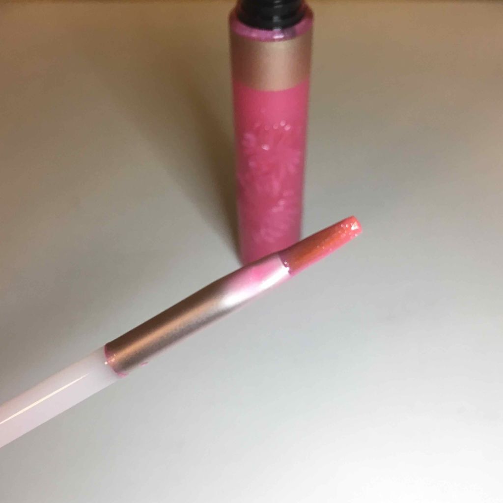 リップグロス G 05  モンシェリ/PAUL & JOE BEAUTE/リップグロスを使ったクチコミ（2枚目）