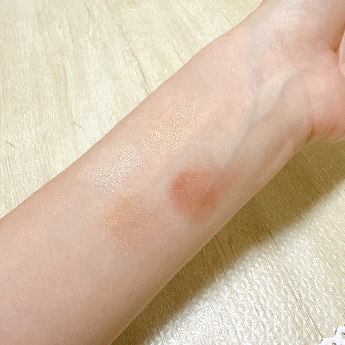 スキンモデリングアイズ/LUNASOL/アイシャドウパレットを使ったクチコミ(5枚目)