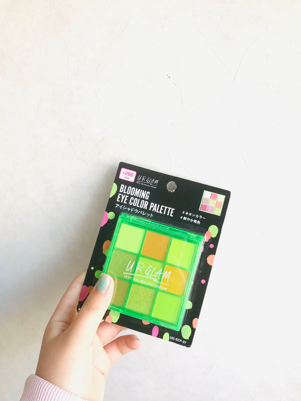 UR GLAM BLOOMING EYE COLOR PALETTE/U R GLAM/アイシャドウパレットを使ったクチコミ(1枚目)
