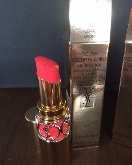 ルージュ ヴォリュプテ シャイン/YVES SAINT LAURENT BEAUTE/口紅を使ったクチコミ(2枚目)