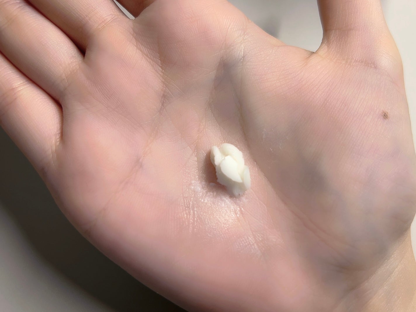 セラム シールド/ONE BY KOSE/フェイスバームを使ったクチコミ(2枚目)