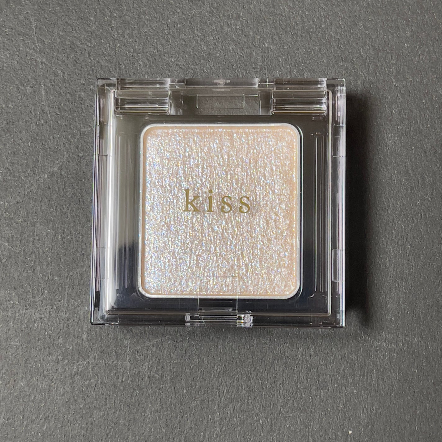シアー グリッターアイズ/KiSS/単色アイシャドウを使ったクチコミ(1枚目)