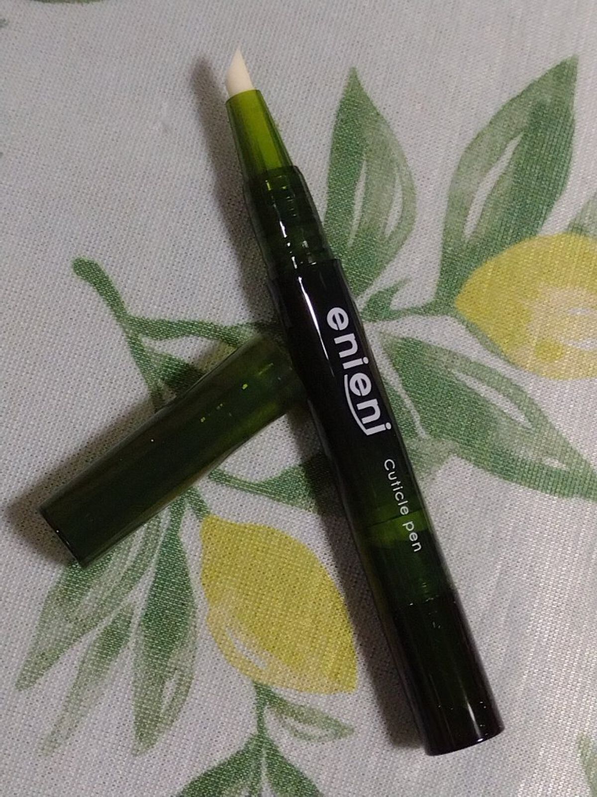 キューティクルペン/enieni /ネイルオイル・トリートメントを使ったクチコミ（2枚目）