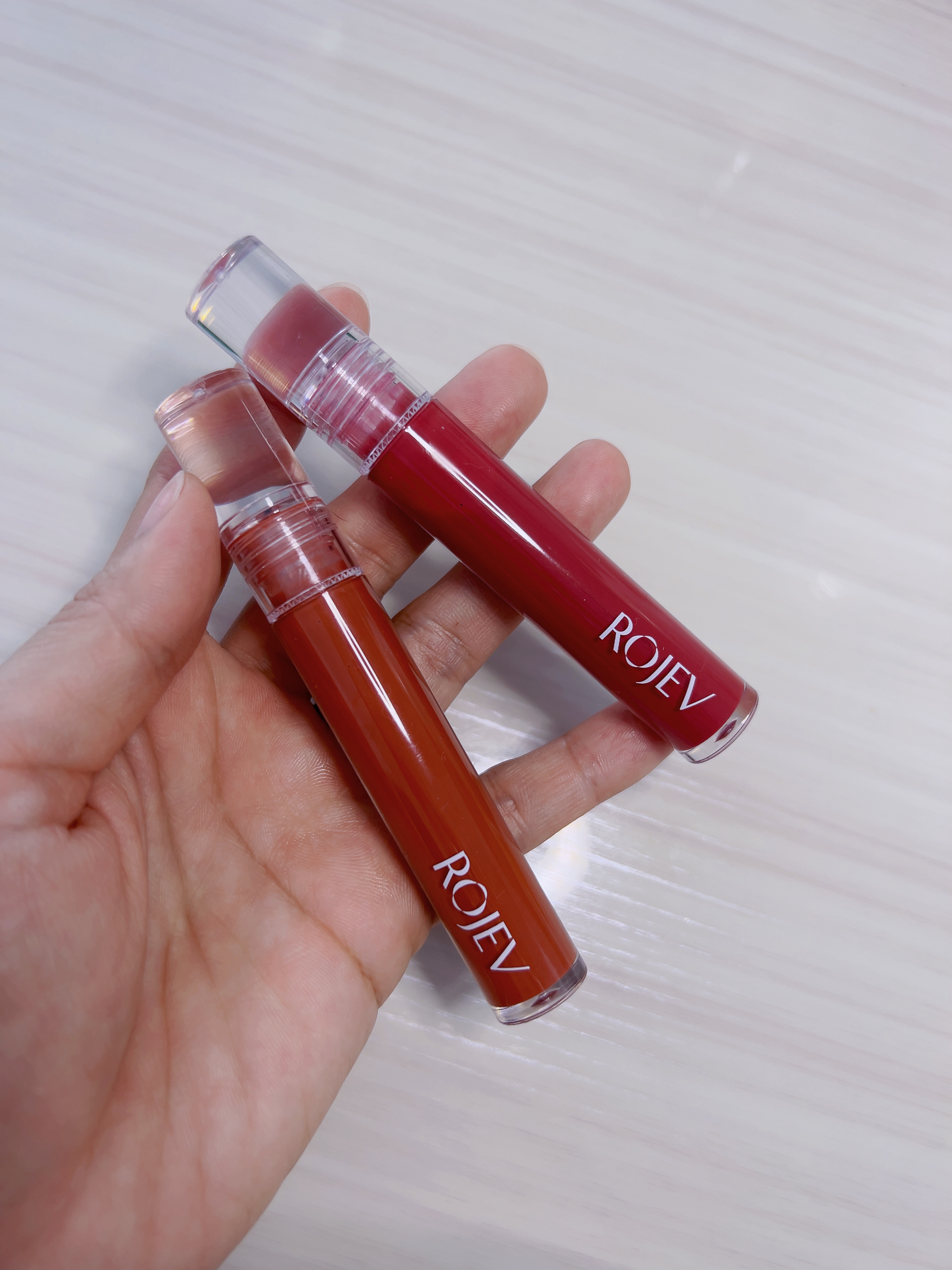 LIP PLUMPER GLAZE TINT/ROJEV/口紅を使ったクチコミ（2枚目）