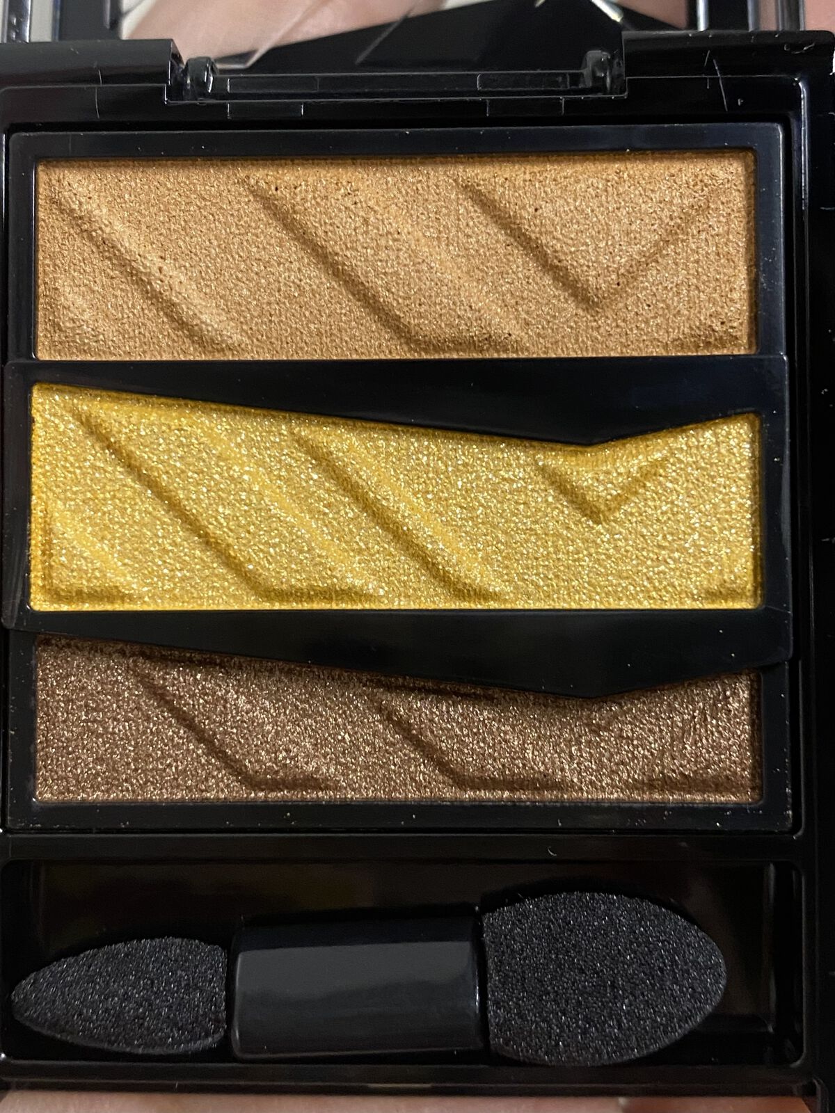 パーツリサイズシャドウ YL-1 キャメルイエロー/KATE/アイシャドウパレットを使ったクチコミ（2枚目）