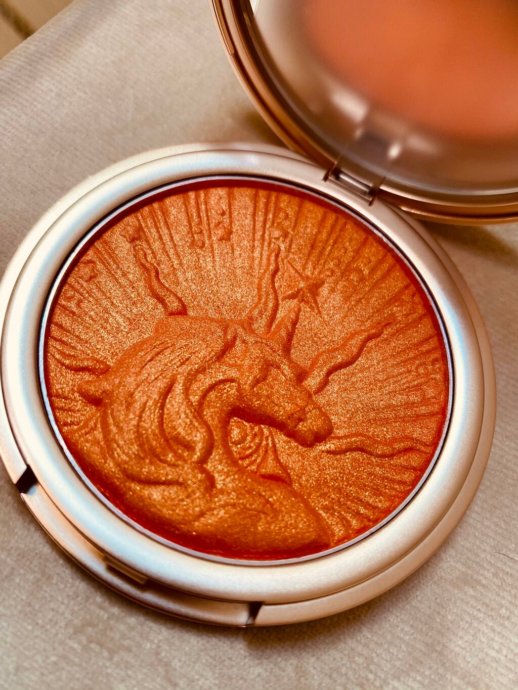 ユニコーンシリーズ チークブラッシュ/FlowerKnows/パウダーチークを使ったクチコミ(2枚目)