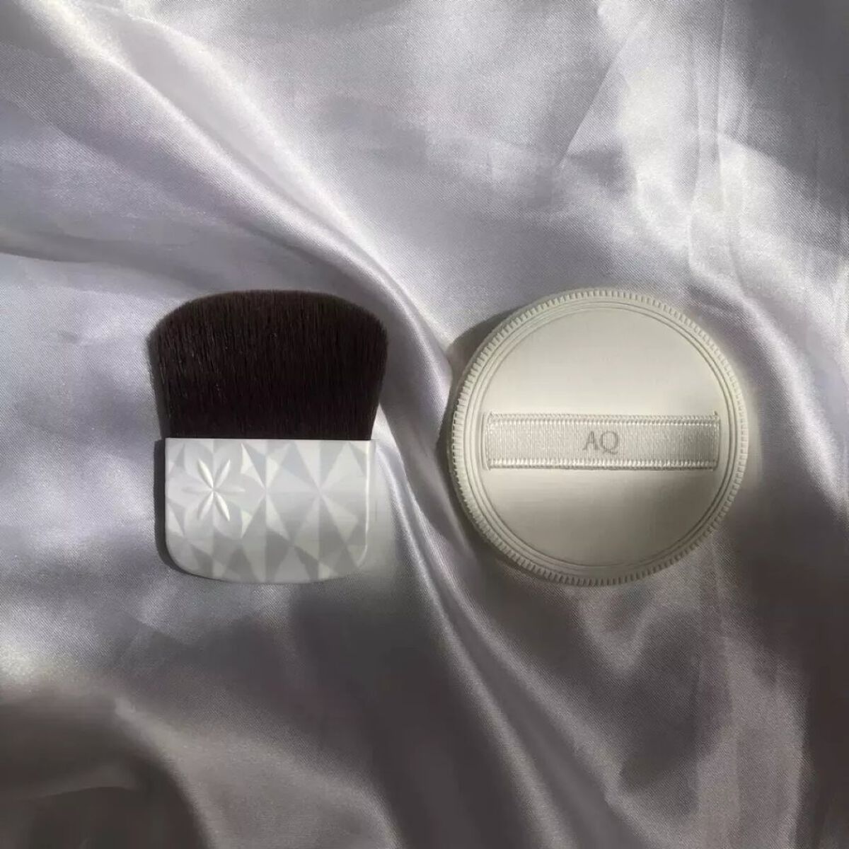 AQ オーラ リフレクター/DECORTÉ/プレストパウダーを使ったクチコミ(4枚目)