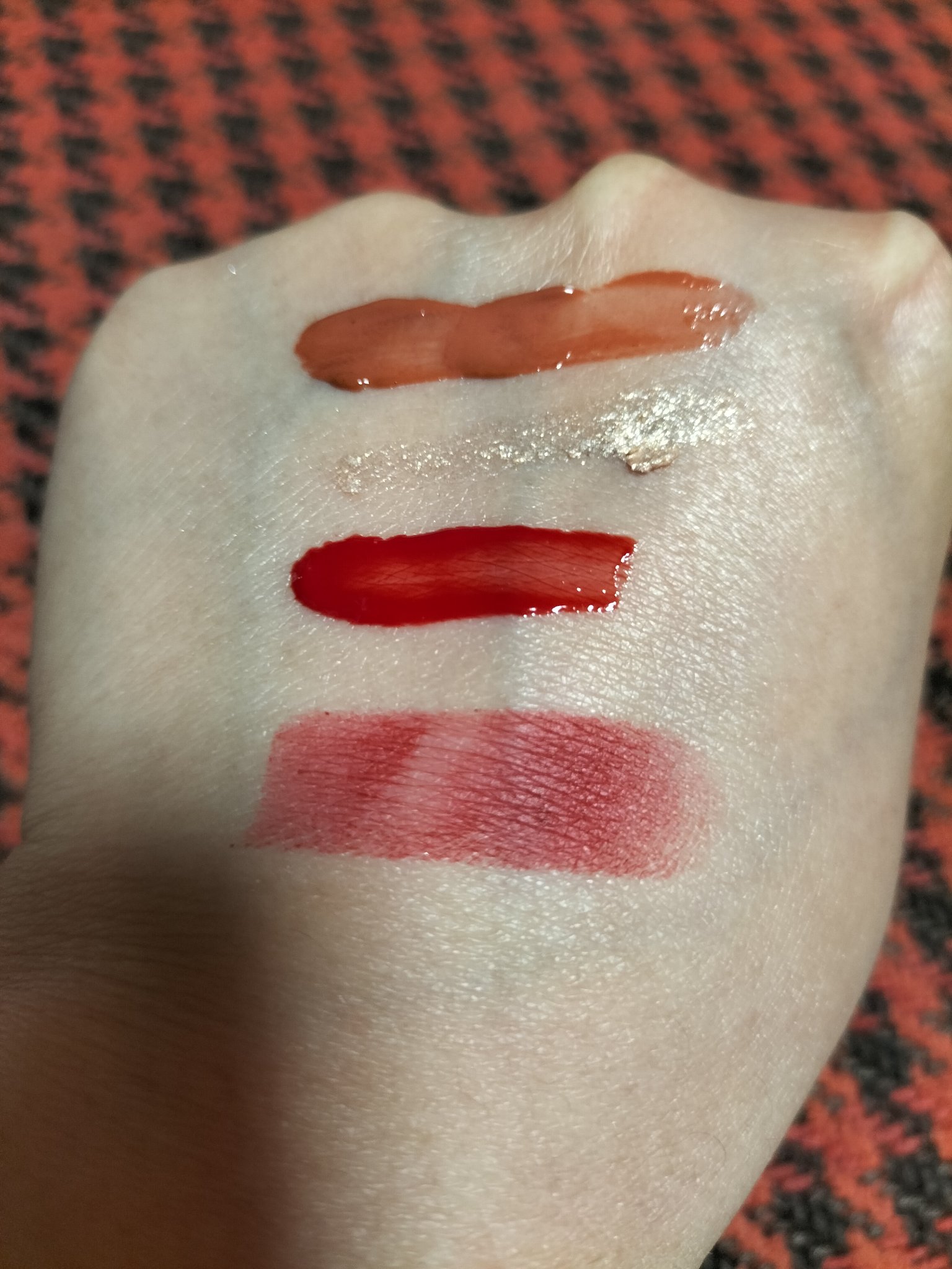 レブロン カラーステイ スウェード インク リップスティック 006 イン ザ マニー/REVLON/口紅を使ったクチコミ（2枚目）