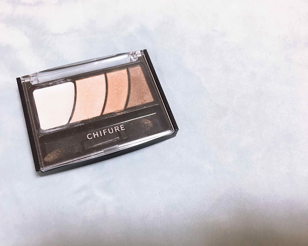 グラデーション アイ カラー(チップ付)/ちふれ/アイシャドウパレットを使ったクチコミ(1枚目)