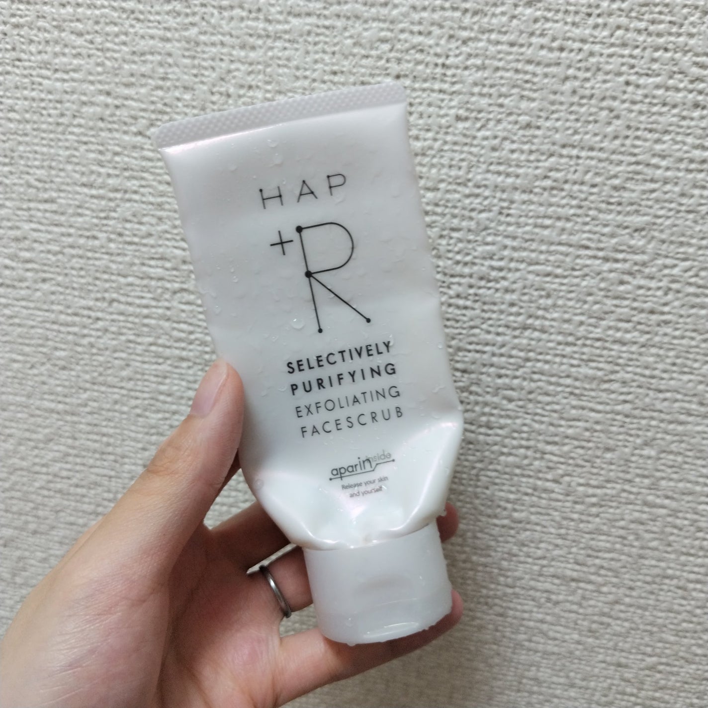 フェイススクラブ /HAP+R/スクラブ・ゴマージュを使ったクチコミ(1枚目)