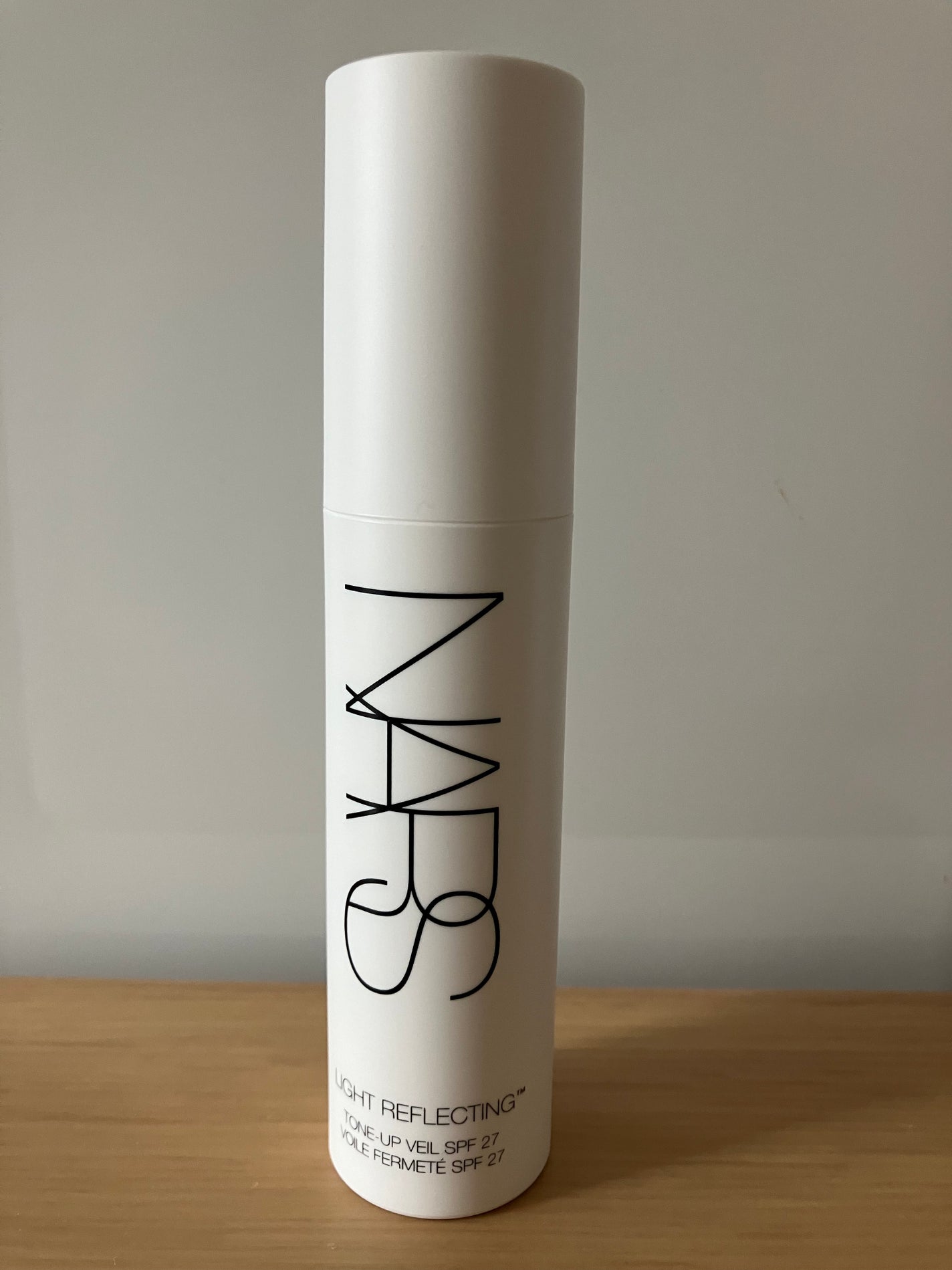 ライトリフレクティング トーンアップヴェール/NARS/化粧下地を使ったクチコミ(2枚目)