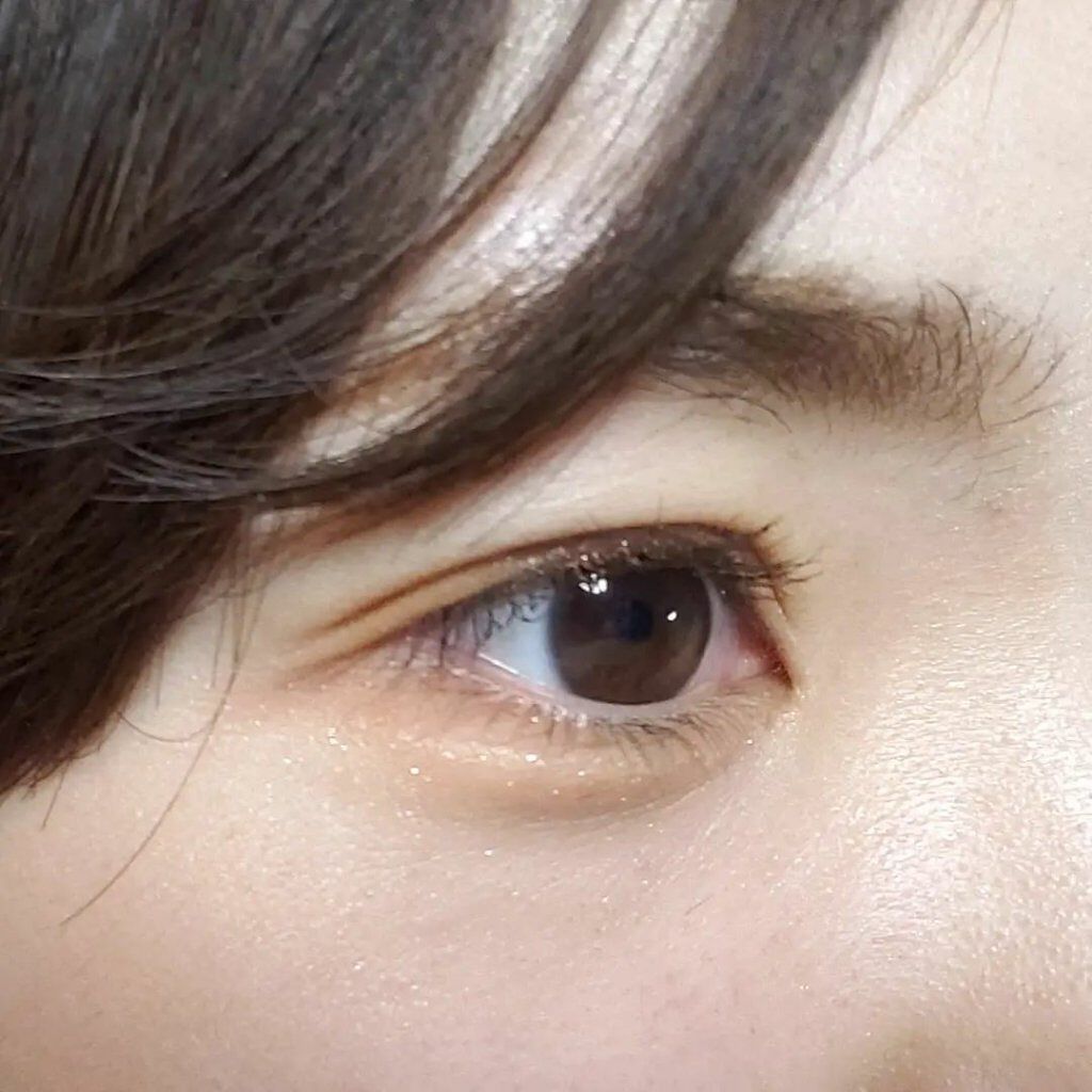 パウダー キス アイシャドウ/M・A・C/単色アイシャドウを使ったクチコミ（1枚目）