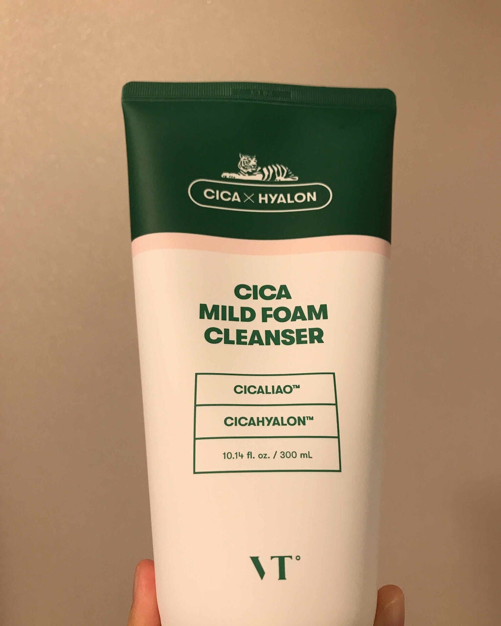 CICAレッドネススポットコンシーラー/VT/リキッドコンシーラーを使ったクチコミ(2枚目)