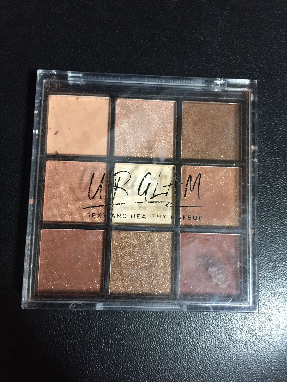 UR GLAM　BLOOMING EYE COLOR PALETTE/U R GLAM/アイシャドウパレットを使ったクチコミ（1枚目）
