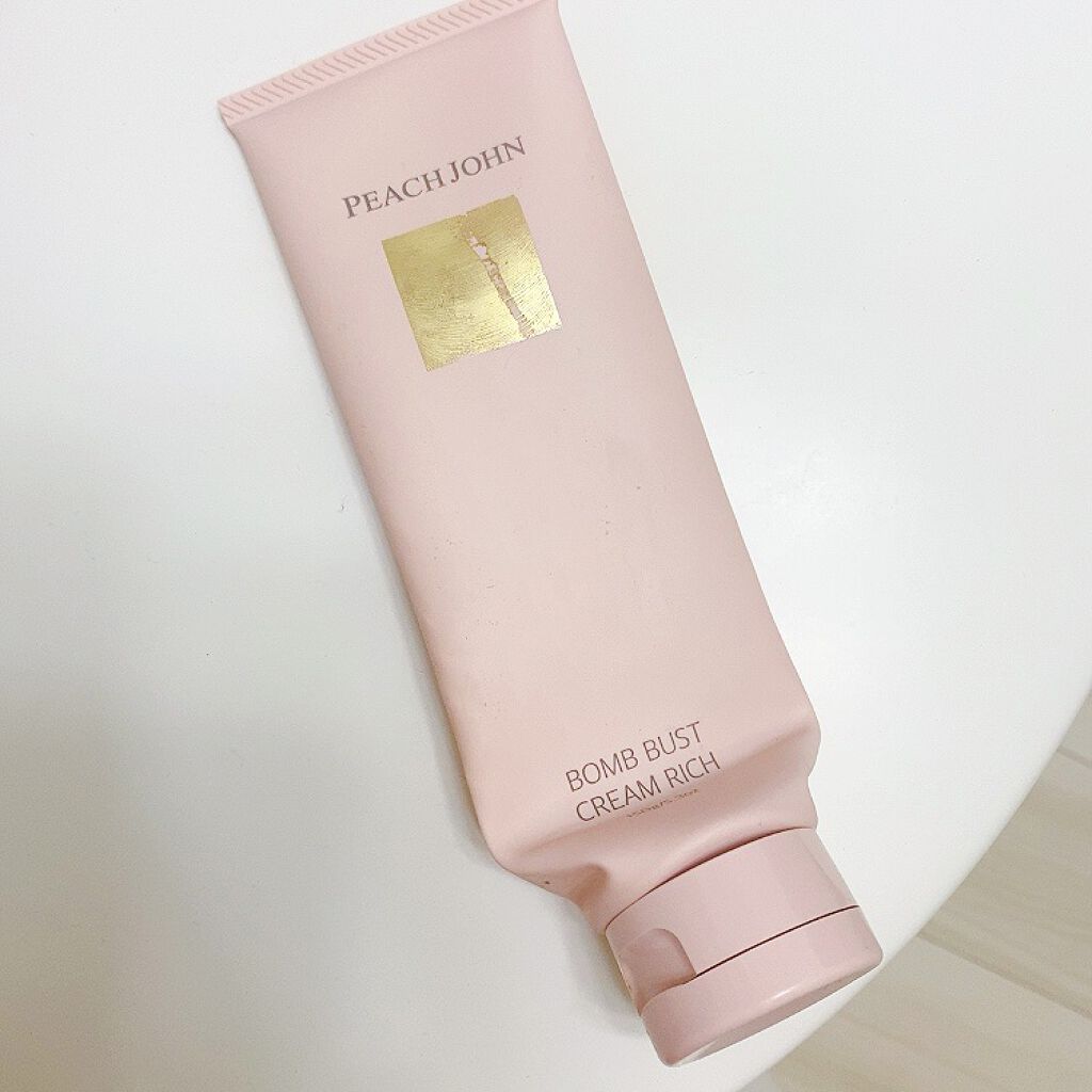 ボムバストクリーム　リッチ/PEACH JOHN/バストケア・ヒップケアを使ったクチコミ（1枚目）