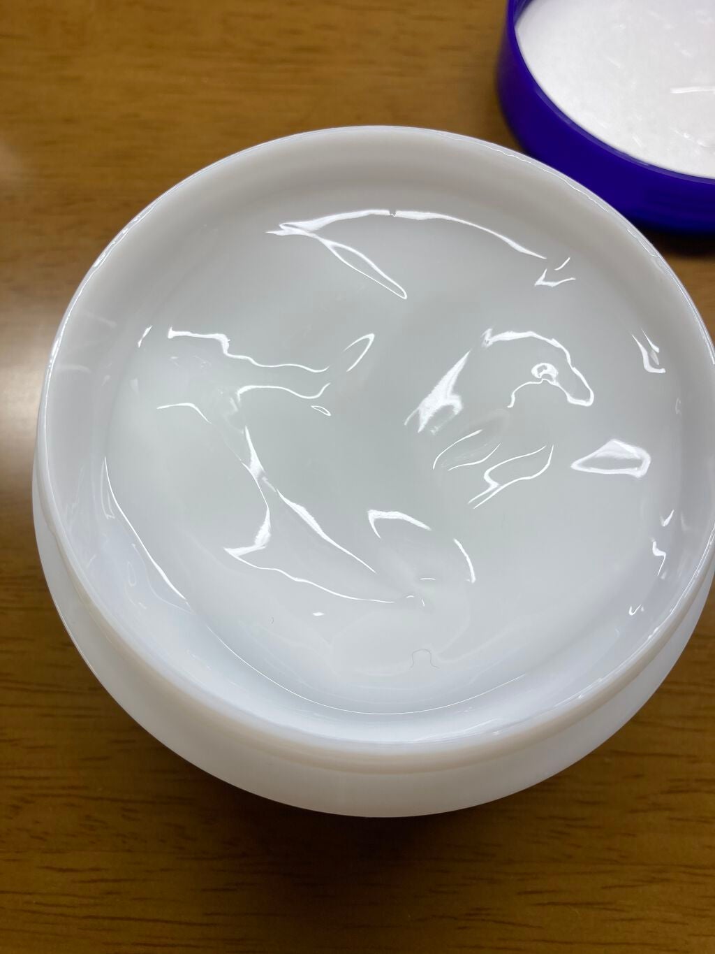 ハトムギ保湿ジェル(ナチュリエ スキンコンディショニングジェル)/ナチュリエ/美容液を使ったクチコミ(4枚目)