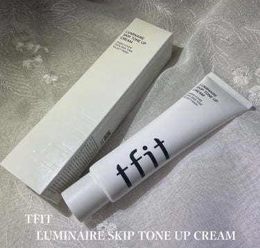 

スキンケアの延長線のように使える
トーンアップクリーム

TFIT
LUMINAIRE SKIP TONE UP CREAM
100g


ブランド様より商品を提供して頂きましたm(_ _)m


