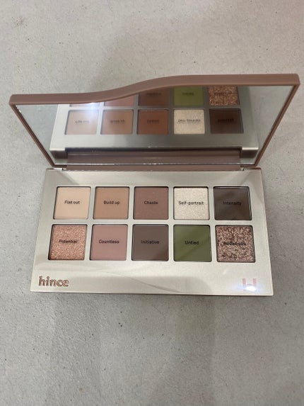 ニューデップスアイシャドウパレット/hince/アイシャドウパレットを使ったクチコミ(2枚目)