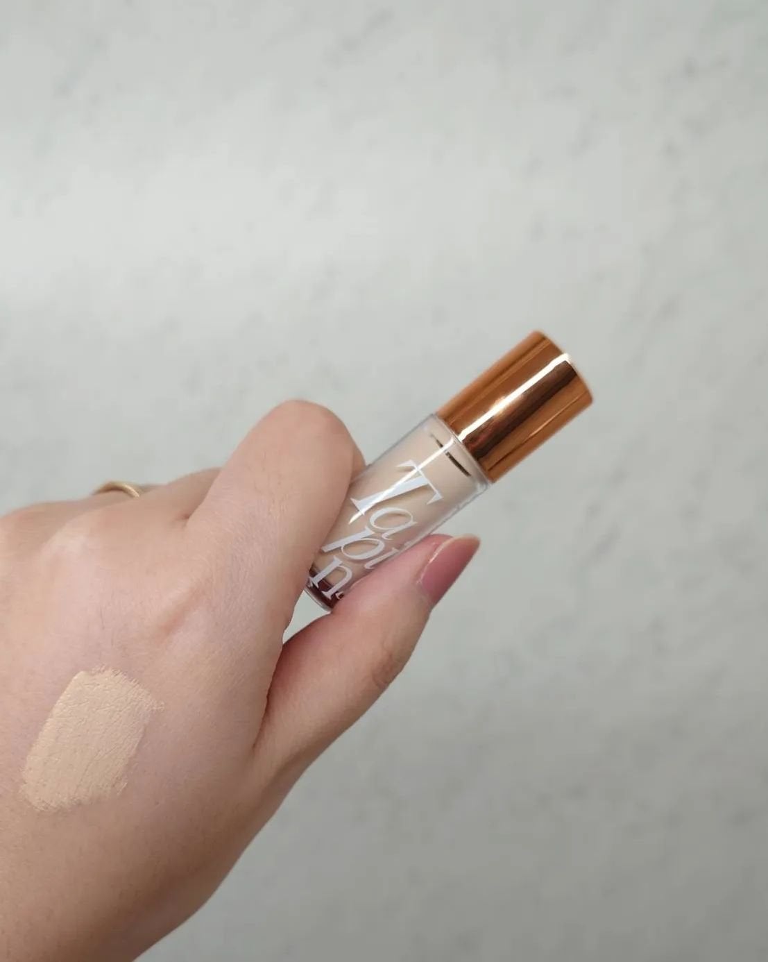 プロテーラービーグロウクッション ニュークラス/espoir/クッションファンデーションを使ったクチコミ(3枚目)