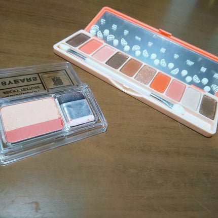 novo アイシャドウパレット/NOVO/アイシャドウパレットを使ったクチコミ(3枚目)
