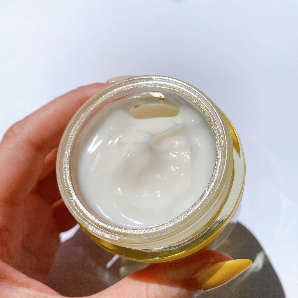 Mii on LIPS 「くすみを改善する無刺激ビタミンホワイトニングクリーム/✴︎BY..」(2枚目)