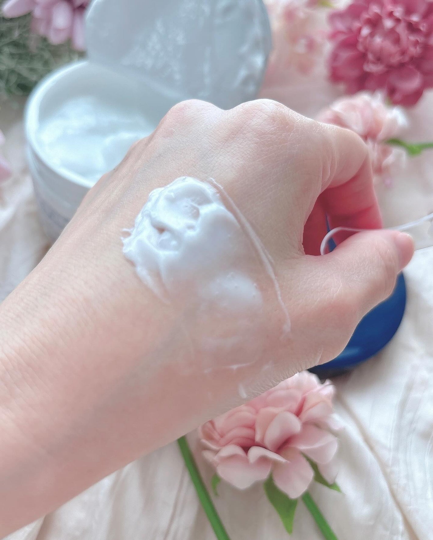 ヴァセリンリペアクリームナイトケア/ヴァセリン/ボディクリームを使ったクチコミ(4枚目)