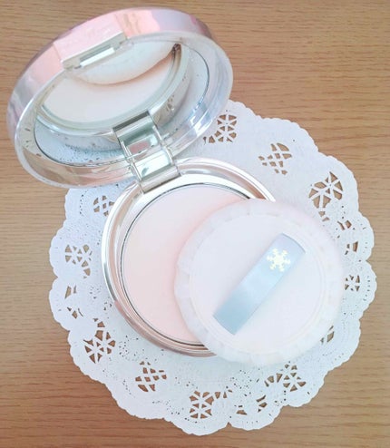 スノービューティー ホワイトニング フェースパウダー 2017/スノービューティー/プレストパウダーを使ったクチコミ(1枚目)