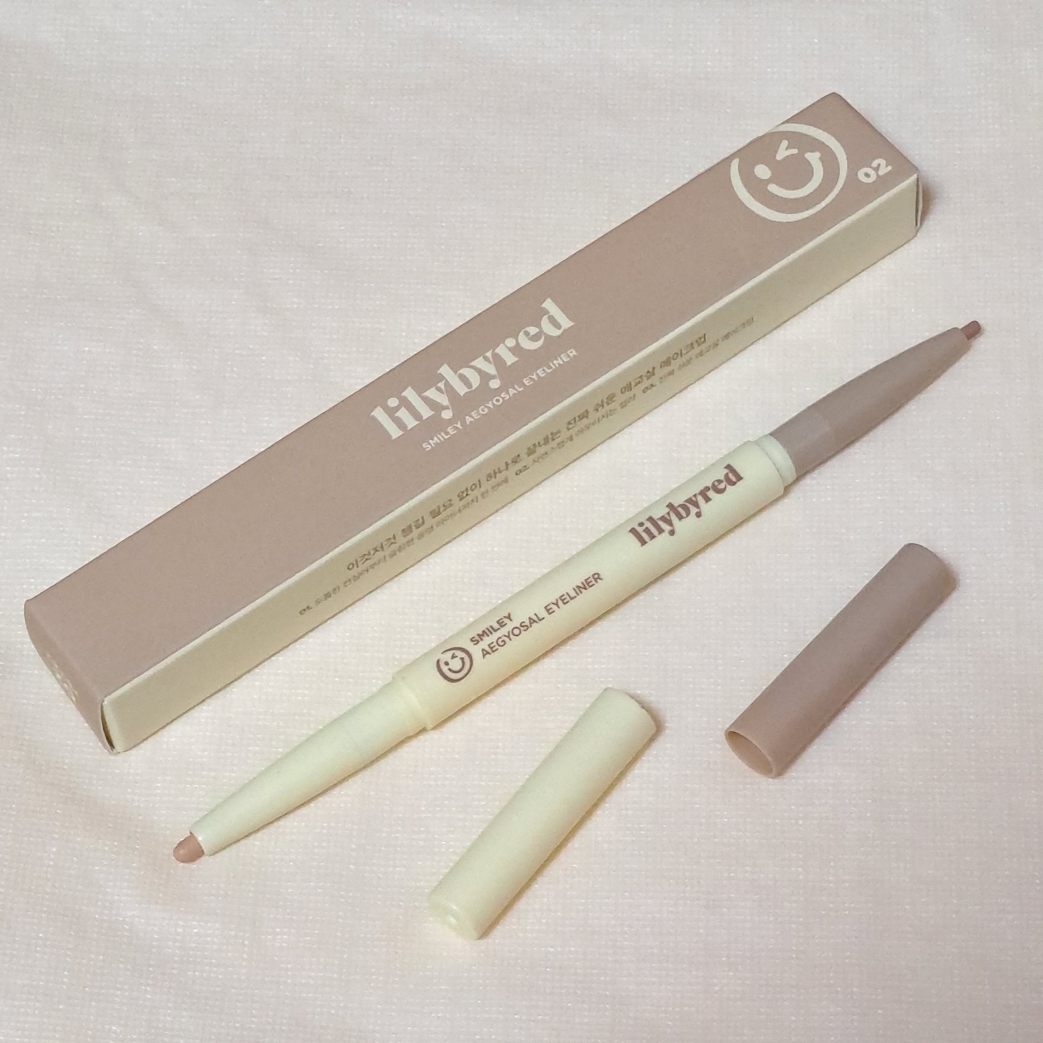スマイリー涙袋アイライナー / lilybyred
