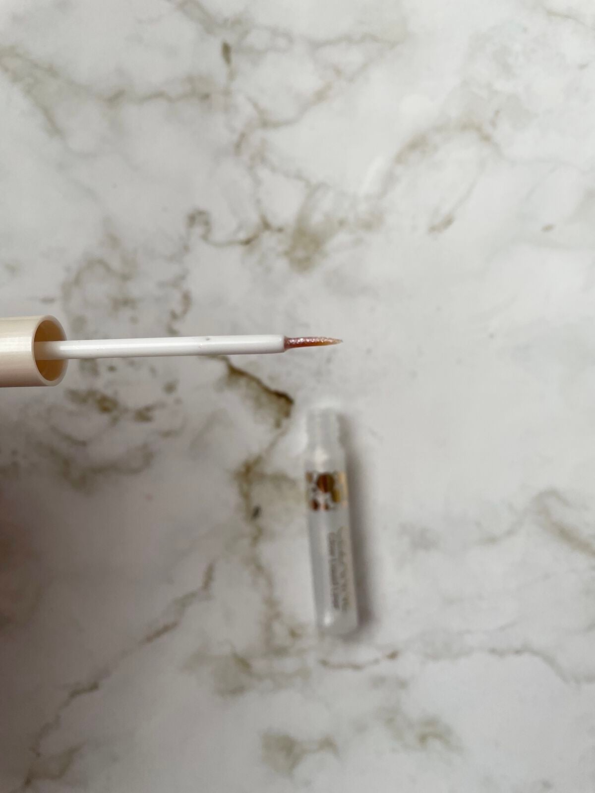 グロウリキッドライナー/CEZANNE/リキッドアイライナーを使ったクチコミ(2枚目)