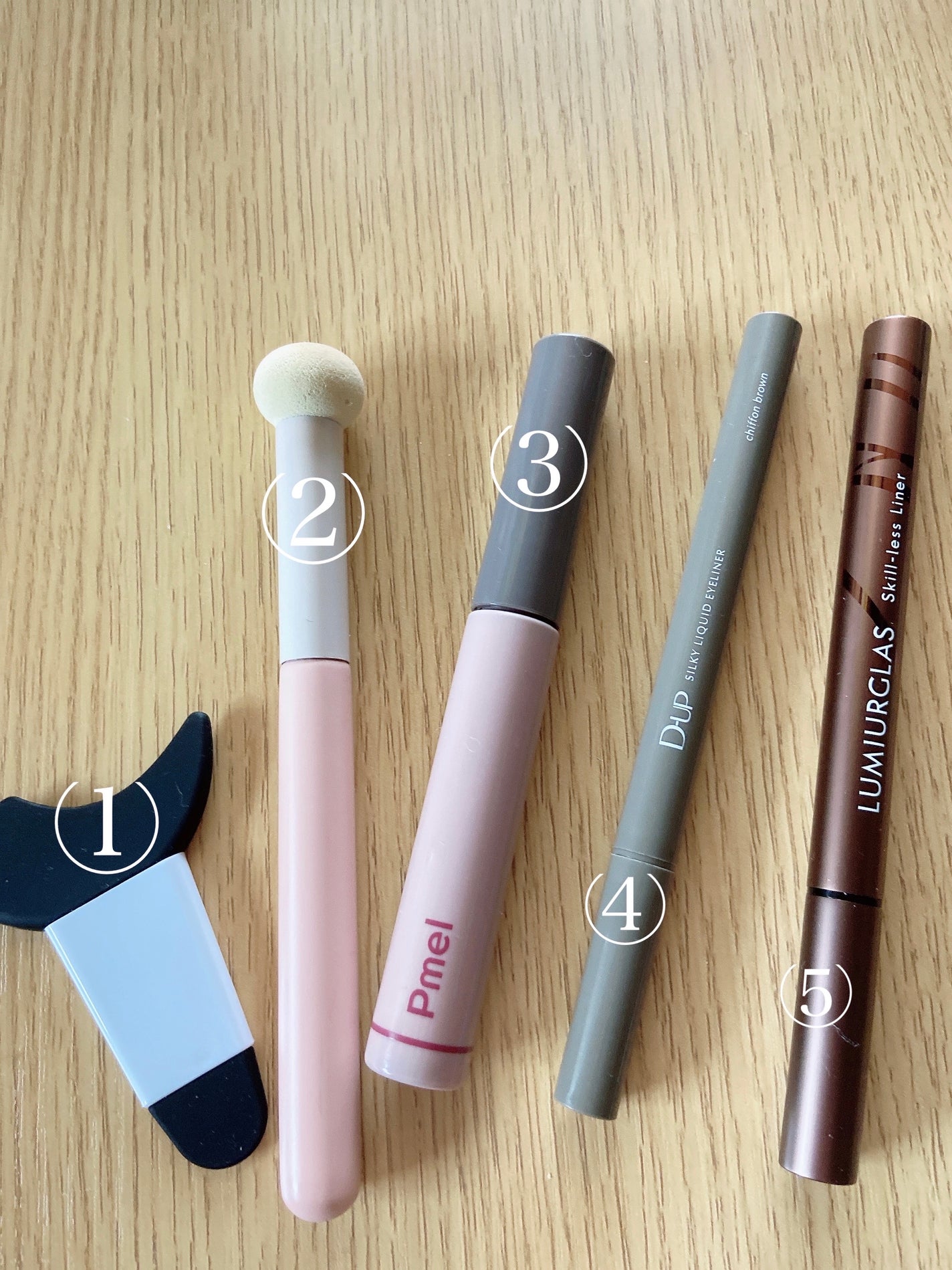 スキルレスライナー/LUMIURGLAS/リキッドアイライナーを使ったクチコミ(1枚目)