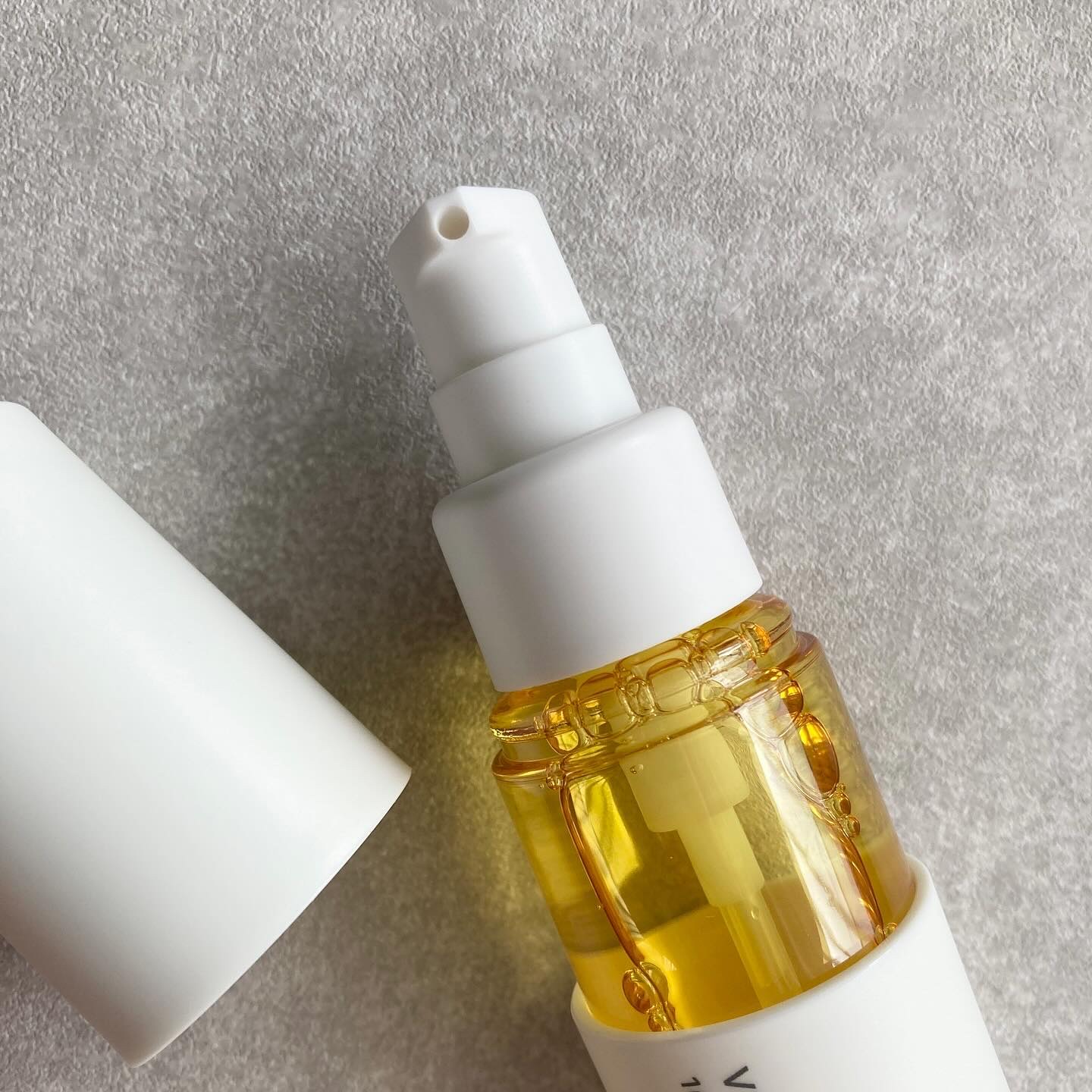 V エッセンス/unlabel/美容液を使ったクチコミ（2枚目）