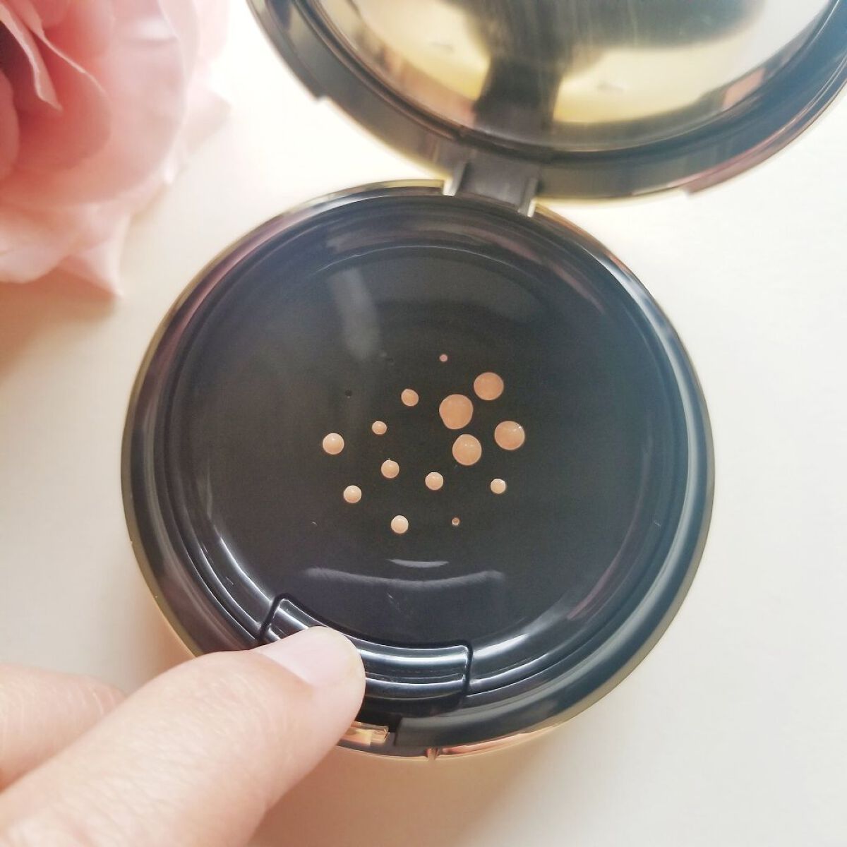 プレミアムニードルファンデーション/ジュエリアプレミアム/クッションファンデーションを使ったクチコミ(4枚目)