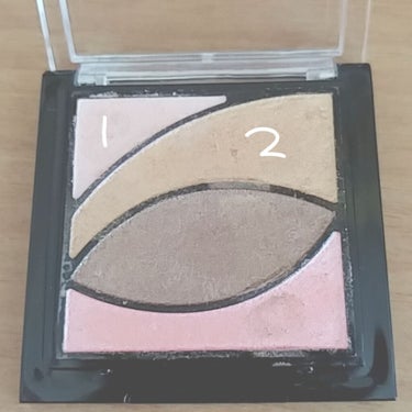 UR GLAM　VELVET EYE COLOR PALETTE/U R GLAM/パウダーアイシャドウを使ったクチコミ（3枚目）