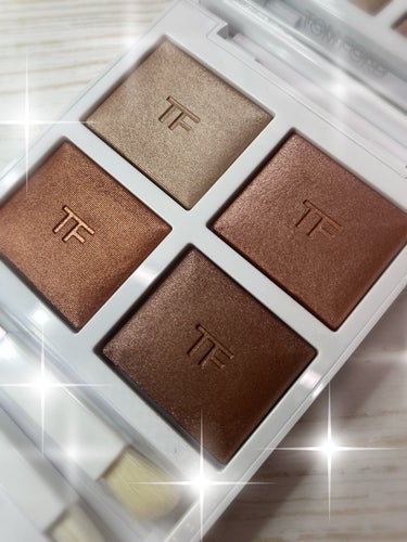 ソレイユ アイ カラー クォード/TOM FORD BEAUTY/パウダーアイシャドウを使ったクチコミ（1枚目）