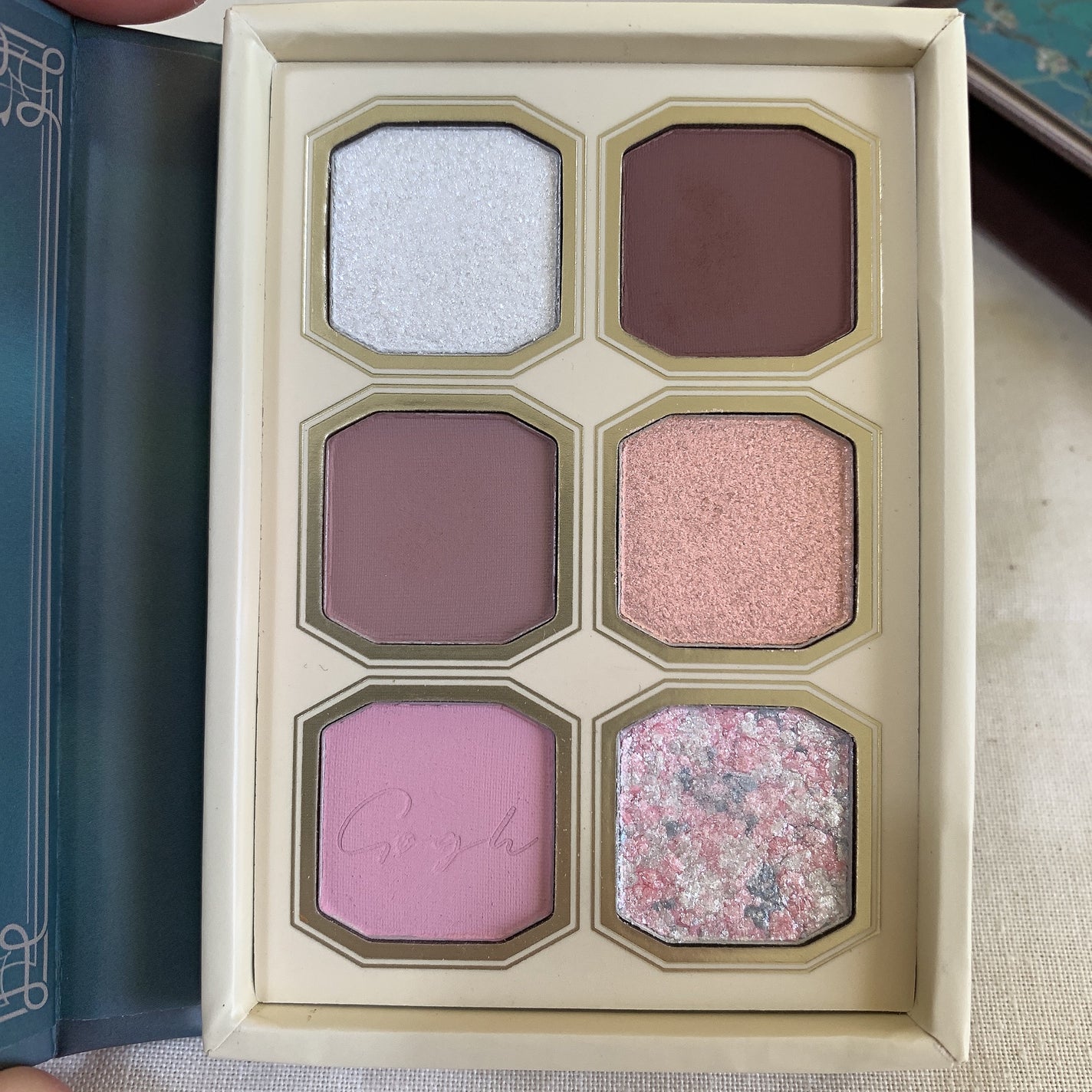 絵画アイシャドウパレット/MilleFée/アイシャドウパレットを使ったクチコミ(5枚目)