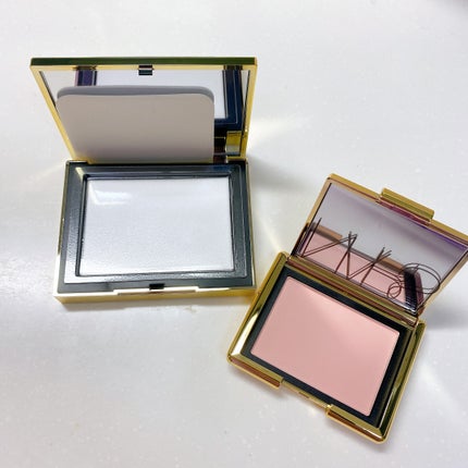 アフターパーティ ライトリフレクティングセッティングパウダー プレスト/NARS/プレストパウダーを使ったクチコミ(4枚目)