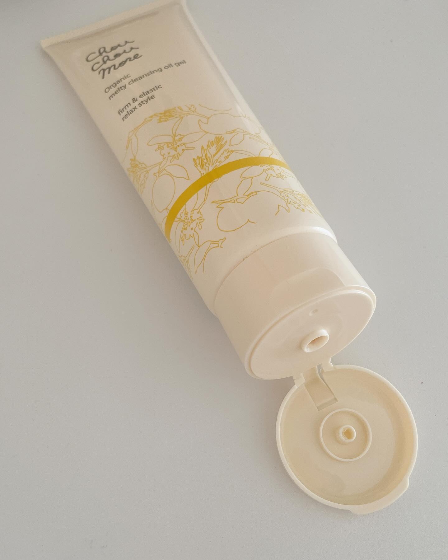 とろけるクレンジングオイルジェル/シュシュモア/クレンジングジェルを使ったクチコミ（2枚目）