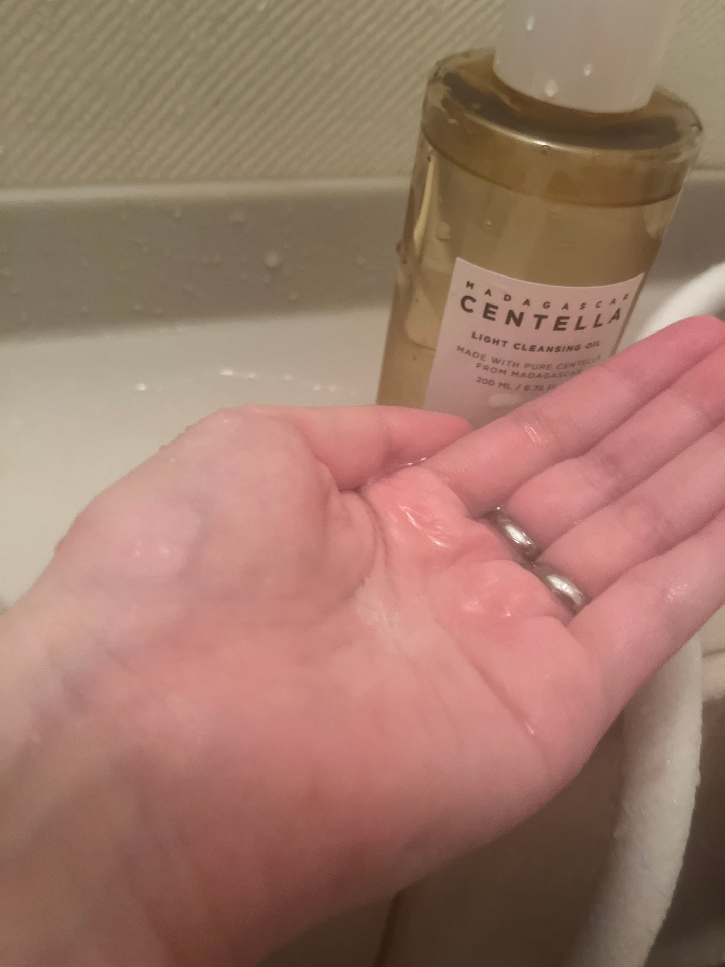 センテラ ライトクレンジングオイル/SKIN1004/オイルクレンジングを使ったクチコミ(2枚目)