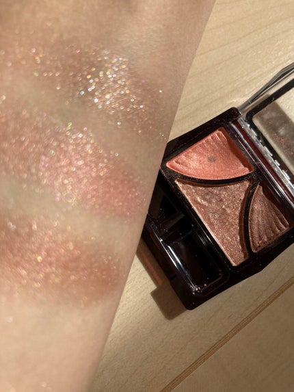 ジューシーピュアアイズ/キャンメイク/アイシャドウパレットを使ったクチコミ(1枚目)