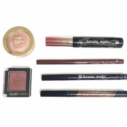 シャイニーシャドウ N/excel/単色アイシャドウを使ったクチコミ(2枚目)