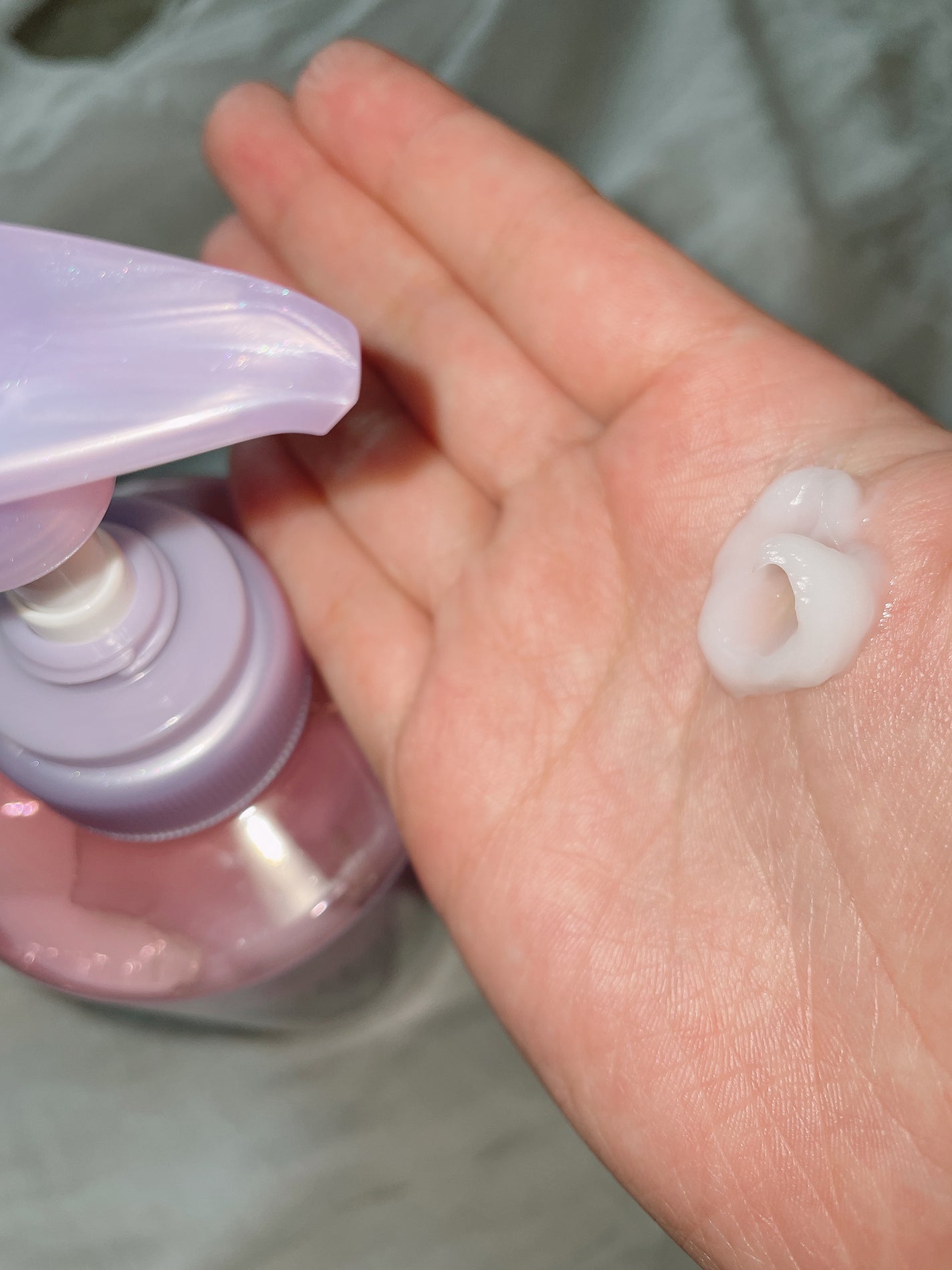 エッセンシャル プレミアム うるおいバリアシャンプー/コンディショナー グロウ&モイスト/エッセンシャル/市販シャンプーを使ったクチコミ(4枚目)