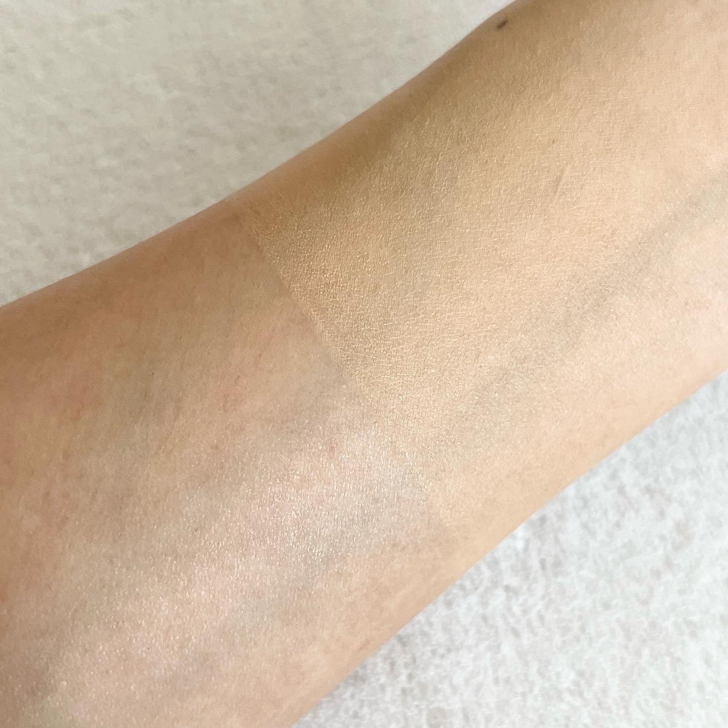 マッドピーチ スタイルフィットファンデーション 0.5 ピンクベージュ(PINK BEIGE)/MAD PEACH/リキッドファンデーションを使ったクチコミ（2枚目）