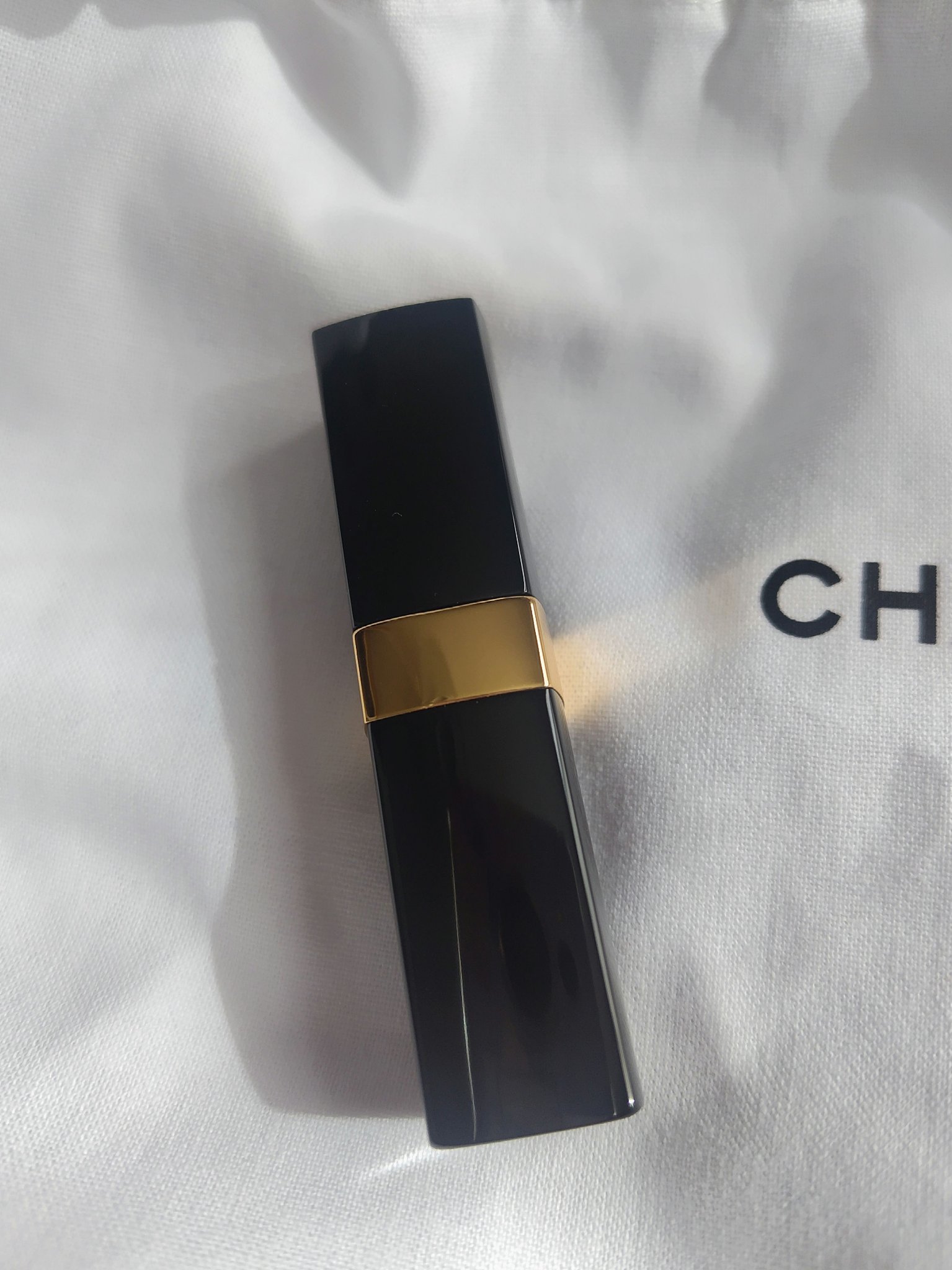 ルージュ ココ フラッシュ 90 ジュール/CHANEL/口紅を使ったクチコミ（2枚目）