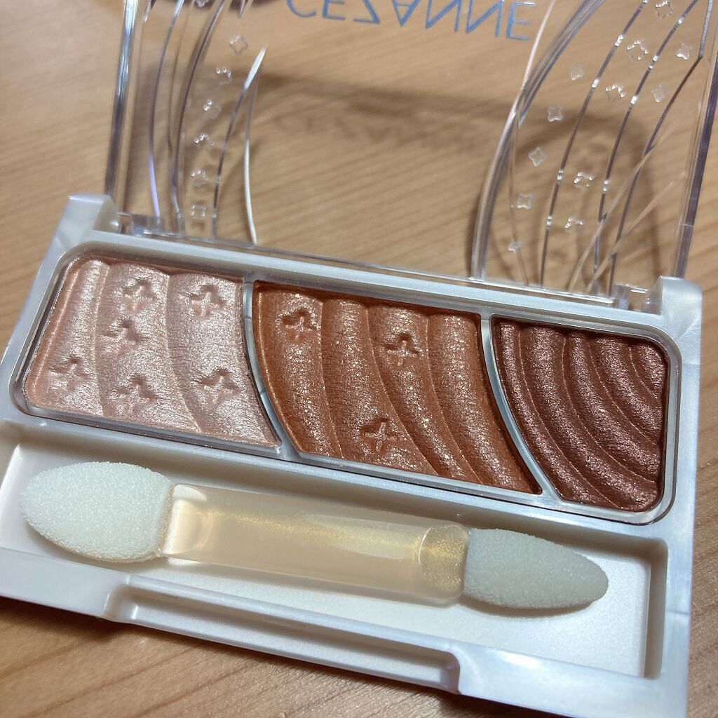 トーンアップアイシャドウ/CEZANNE/アイシャドウパレットを使ったクチコミ（3枚目）